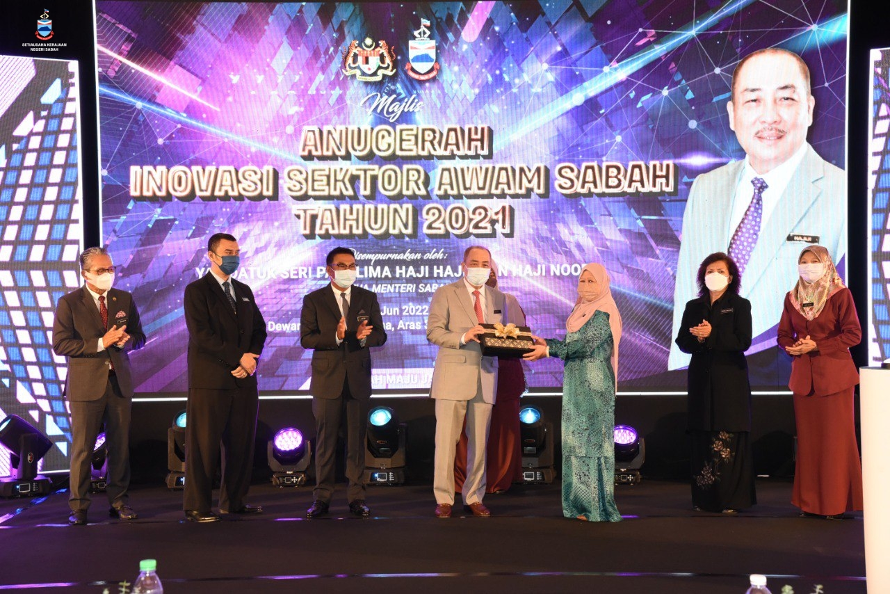 Majlis Anugerah Inovasi Sektor Awam Sabah (ISAS) Tahun 2021